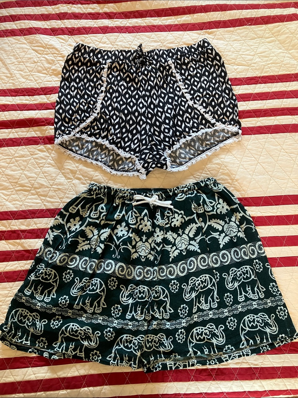 Imperial Star Girl’s L Boho Thailand style ethnic shorts Bundle & elephant